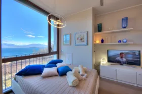 Casa de vacaciones en alquiler en Meina, Italia