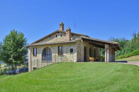 Casa de férias Para alugar em Torgiano, Itália Casa de férias Para alugar em Torgiano, Itália