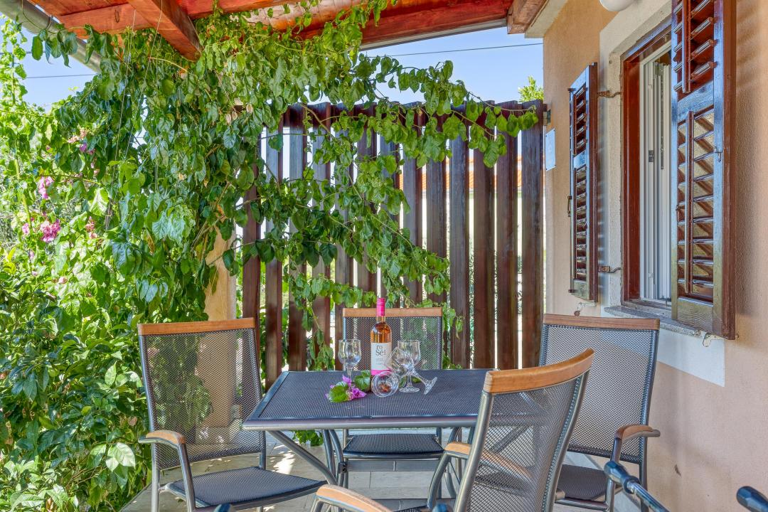 Holiday home Sveti Filip i Jakov for rent Croatia