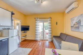 Holiday home Sveti Filip i Jakov for rent Croatia