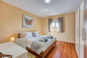 Holiday home Sveti Filip i Jakov for rent Croatia