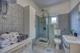 Holiday home Sveti Filip i Jakov for rent Croatia