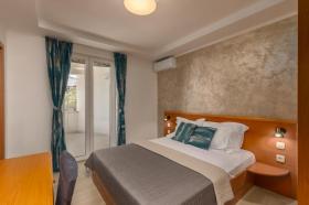 Holiday home Novalja for rent Croatia