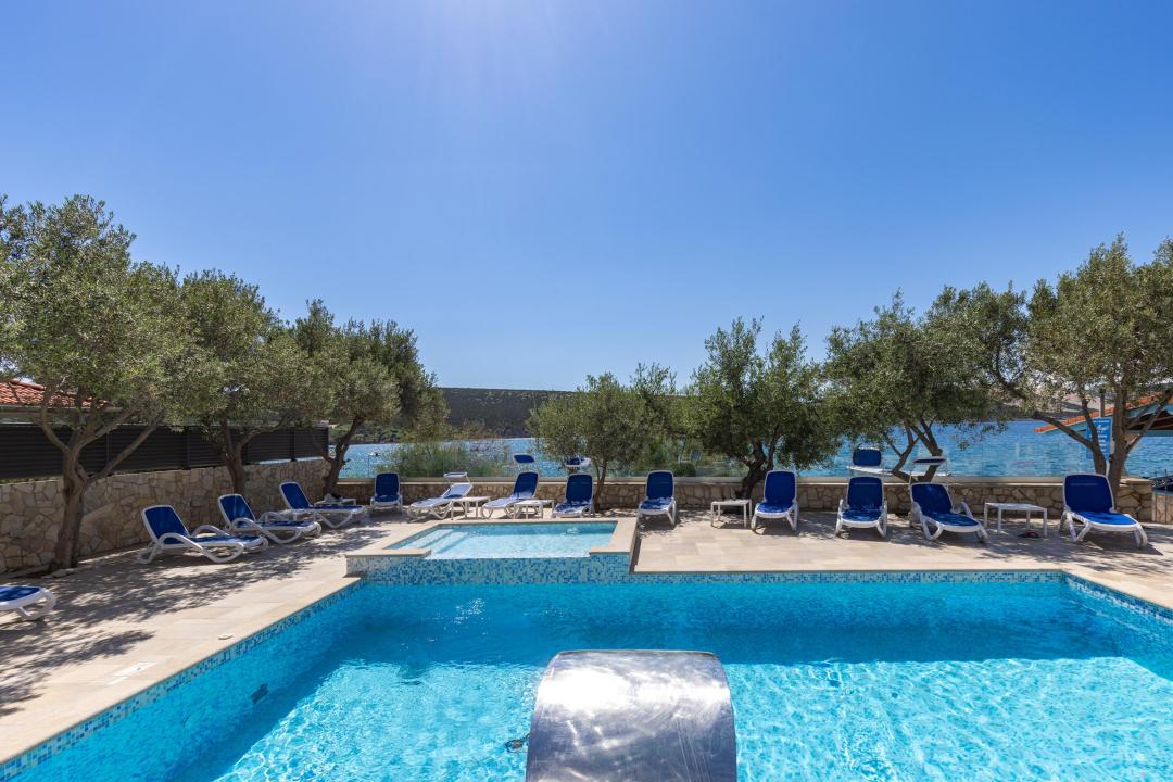 Holiday home Novalja for rent Croatia