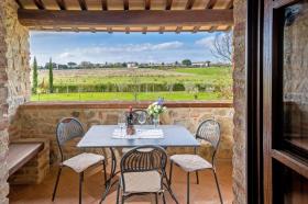 Nyaraló Cortona Kiadó Olaszország