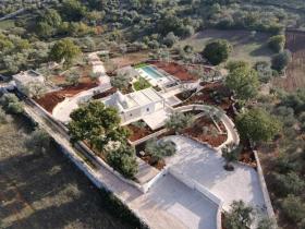 別荘 チステルニーノ 賃貸 イタリア