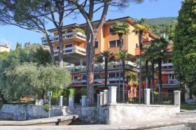 بيت العطلات Gardone Riviera  ايطاليا