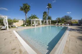 Vakantiehuis Martano Te Huur Italy