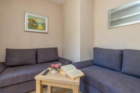 Holiday home Okrug Gornji for rent Croatia