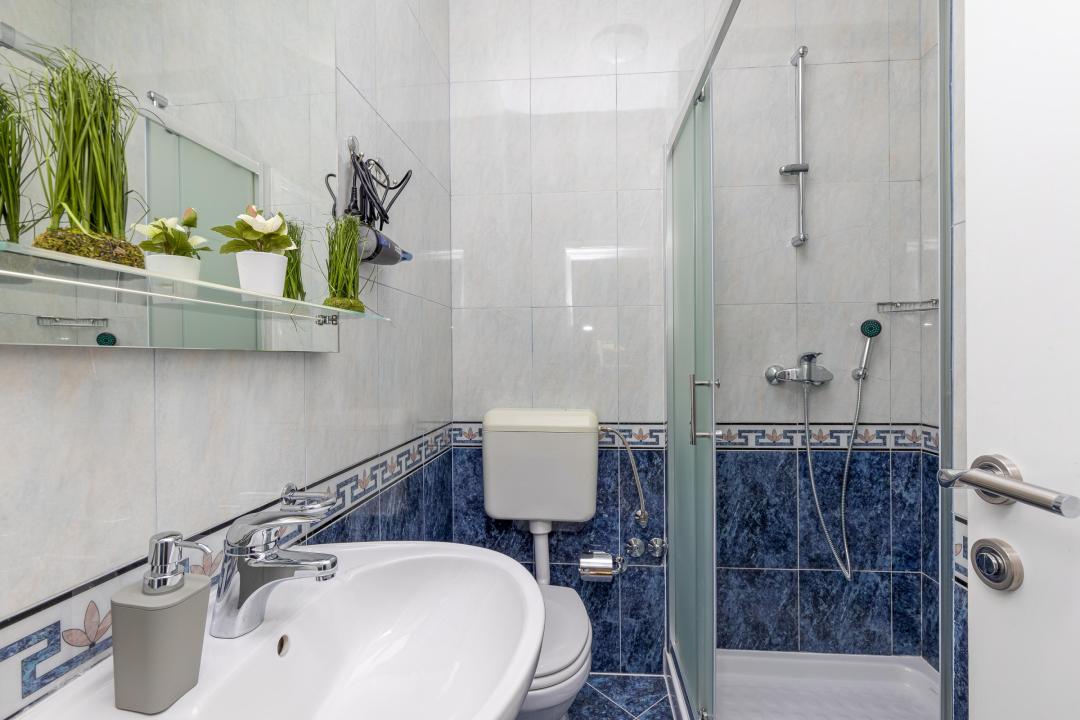 Holiday home Okrug Gornji for rent Croatia