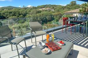 Дом отдыха в аренду в Сент-Максим, Франция Дом отдыха в аренду в Сент-Максим, Франция