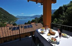 Holiday home for rent in Argegno, Italy Holiday home for rent in Argegno, Italy