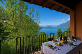 Holiday home Argegno For Rent Italy