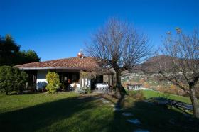Holiday home for rent in Cerano d'Intelvi, Italy Holiday home for rent in Cerano d'Intelvi, Italy