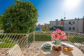 Maison de vacances pour le loyer à Desenzano del Garda-Cascina Monte Albano, Italie