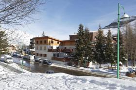 Holiday home for rent in Les Deux Alpes-Laffreyete, France