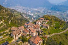 Ferienhaus zu vermieten in Tenno, Italien