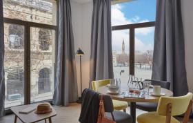 Casa de férias para alugar em Nismes, França