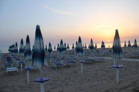 Nyaraló Scoglitti Kiadó Olaszország