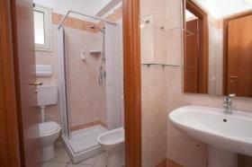 Nyaraló Scoglitti Kiadó Olaszország