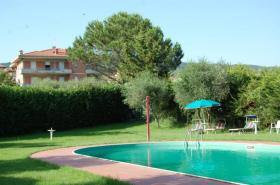 Ferienhaus zu vermieten in Tuoro sul Trasimeno, Italien