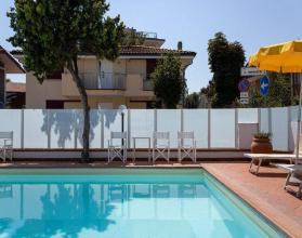 別荘 Torre Pedrera 賃貸 イタリア