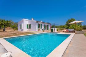 Holiday home for rent in Silva, Spain Holiday home for rent in Silva, Spain