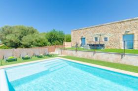 Holiday home for rent in Maria de la Salut, Spain