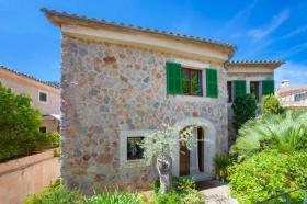 Holiday home for rent in Valldemossa , Spain