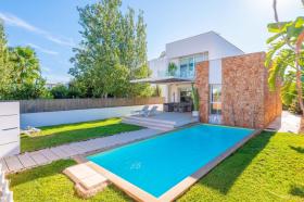 Holiday home for rent in Campos-sa Ràpita, Spain Holiday home for rent in Campos-sa Ràpita, Spain