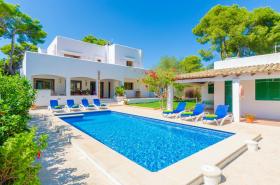 Holiday home for rent in Palma-Cala Major, Spain