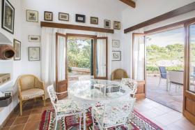 Nyaraló Manakor Kiadó Spanyolország