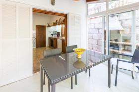 Nyaraló Manakor Kiadó Spanyolország