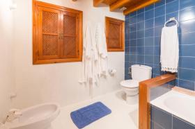 Nyaraló Manakor Kiadó Spanyolország