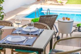 Nyaraló L'Atzúbia Kiadó Spanyolország