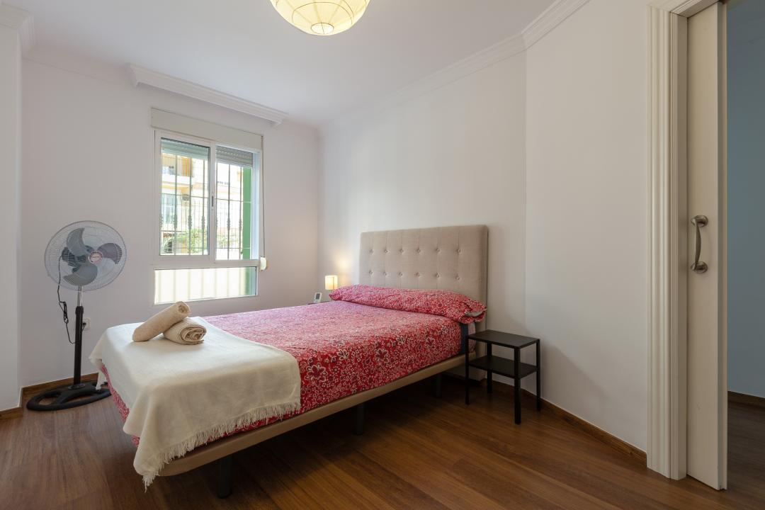 Дом отдыха Торре дель Мар В аренду Испания