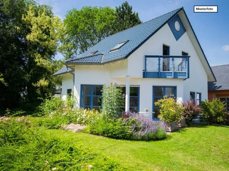 individuelles Einfamilienhaus Musterfoto