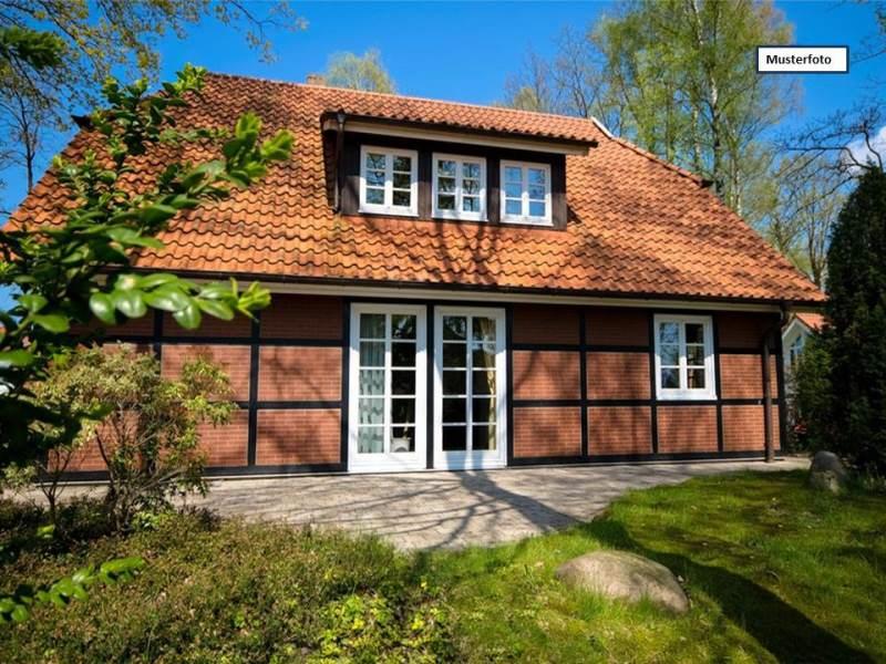gepflegtes EFH Musterfoto
