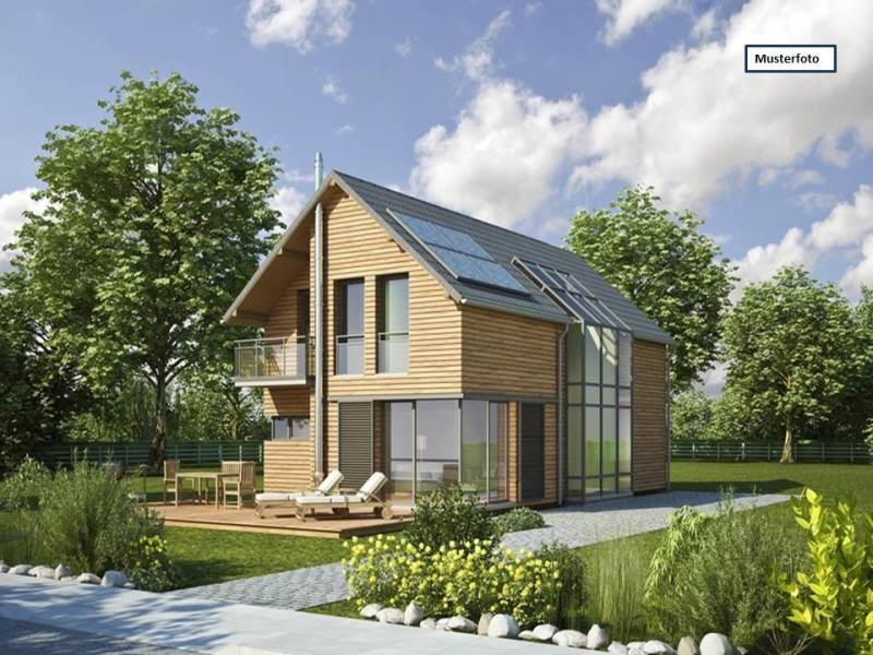 schönes Einfamilienhaus Musterfoto