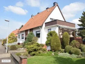 ansprechendes_EFH_2_Musterfoto - Huis Foreclosures in Niedergörsdorf, Germany