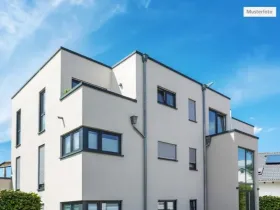 individuelles_Mehrfamilienhaus_Musterfoto - 房屋 取消抵押品赎回权 于 莱宁修道院, 德国