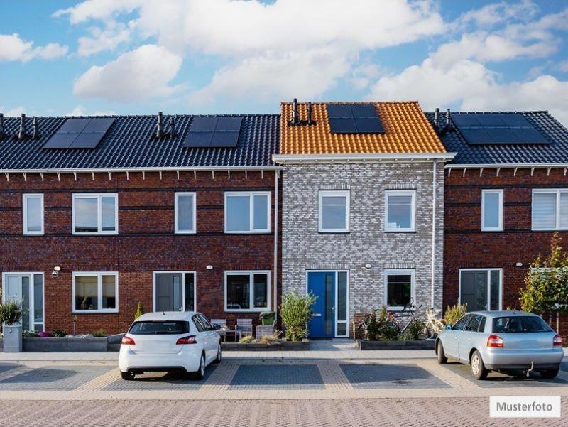 geschmackvolles Einfamilienhaus 2 Musterfoto