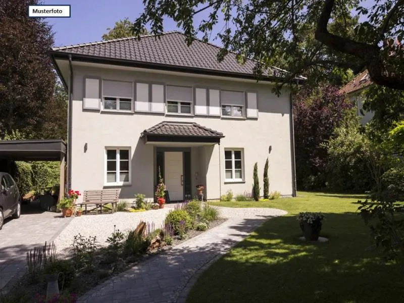 geschmackvolles Einfamilienhaus 3 Musterfoto