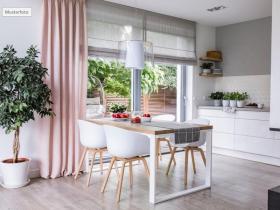 schöne_ETW_4_Musterfoto - Vivienda Apartamento Ejecuciones hipotecarias en Aalen, Alemania