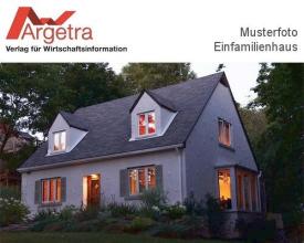 Musterfoto_Einfamilienhaus - ハウス 抵当流れ で ジーゲン-アイザーフェルト, ドイツ