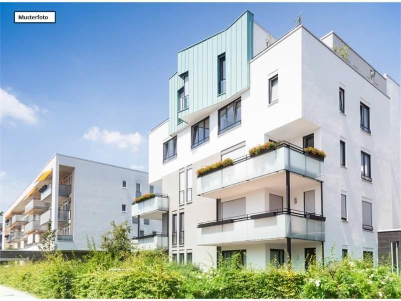 المنزل مزاد قضائي في Schrecksbach-Schwalm-Eder-Kreis, ألمانيا
