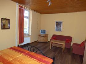 Többcsaládos Altlay Eladó Németország | Image Többcsaládos Altlay Eladó Németország | Image