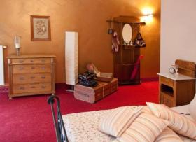 Image - Hotel for sale in Göttingen-Göttingen, Germany