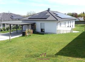 Image - Bungaló eladó a  oldalon. Dentlein am Forst, Németország
