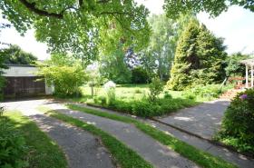 building ground  Sankt Augustin for sale Germany | Image